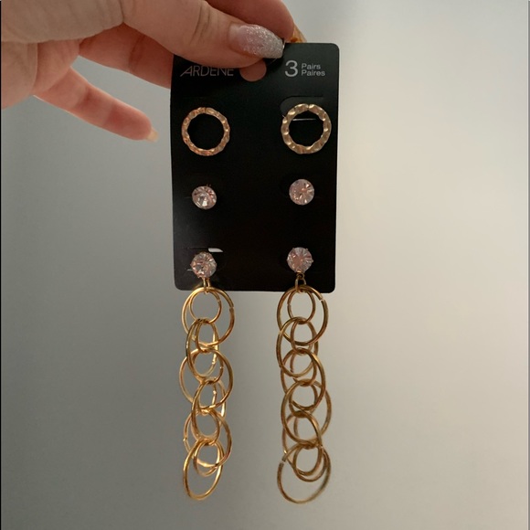 Ardene Earring Set - Picture 1 of 1